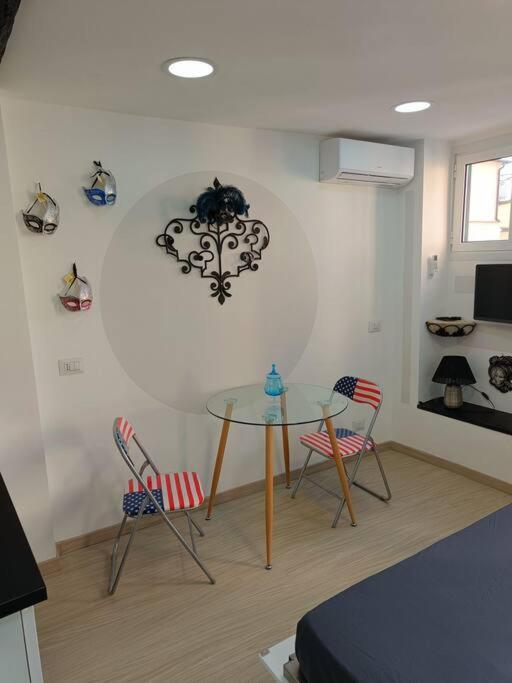 Le Maschere Di Palazzo Rosso. Apartment Генуа Екстериор снимка