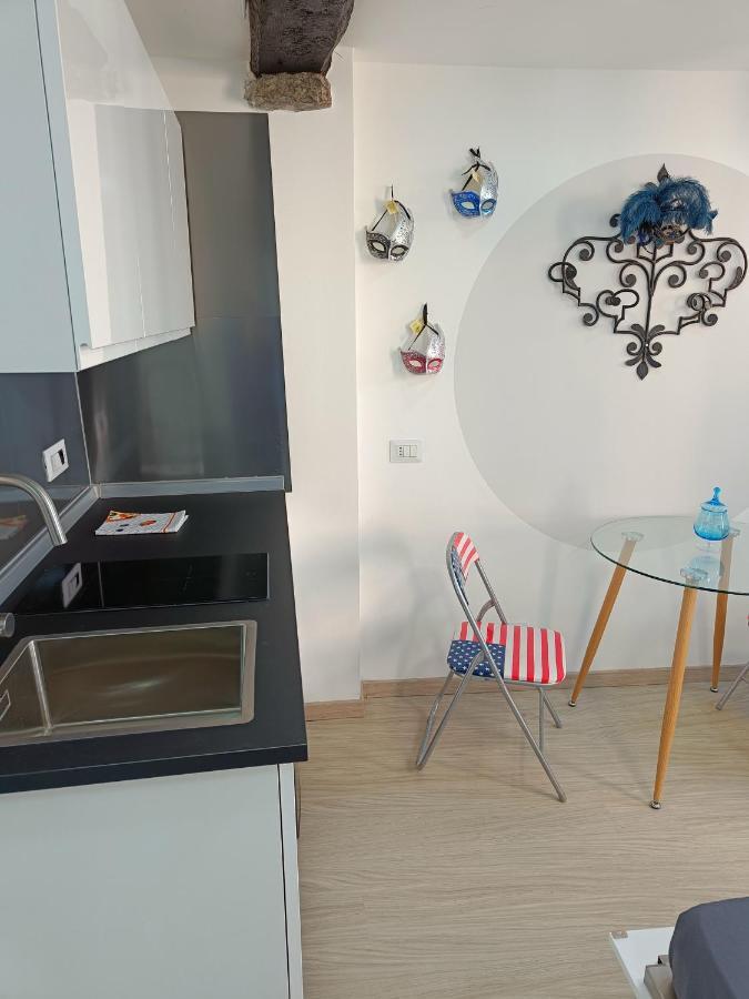 Le Maschere Di Palazzo Rosso. Apartment Генуа Екстериор снимка